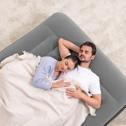 Nafukovací dvoulůžková matrace s vestavěnou pumpou 203×152×46 cm